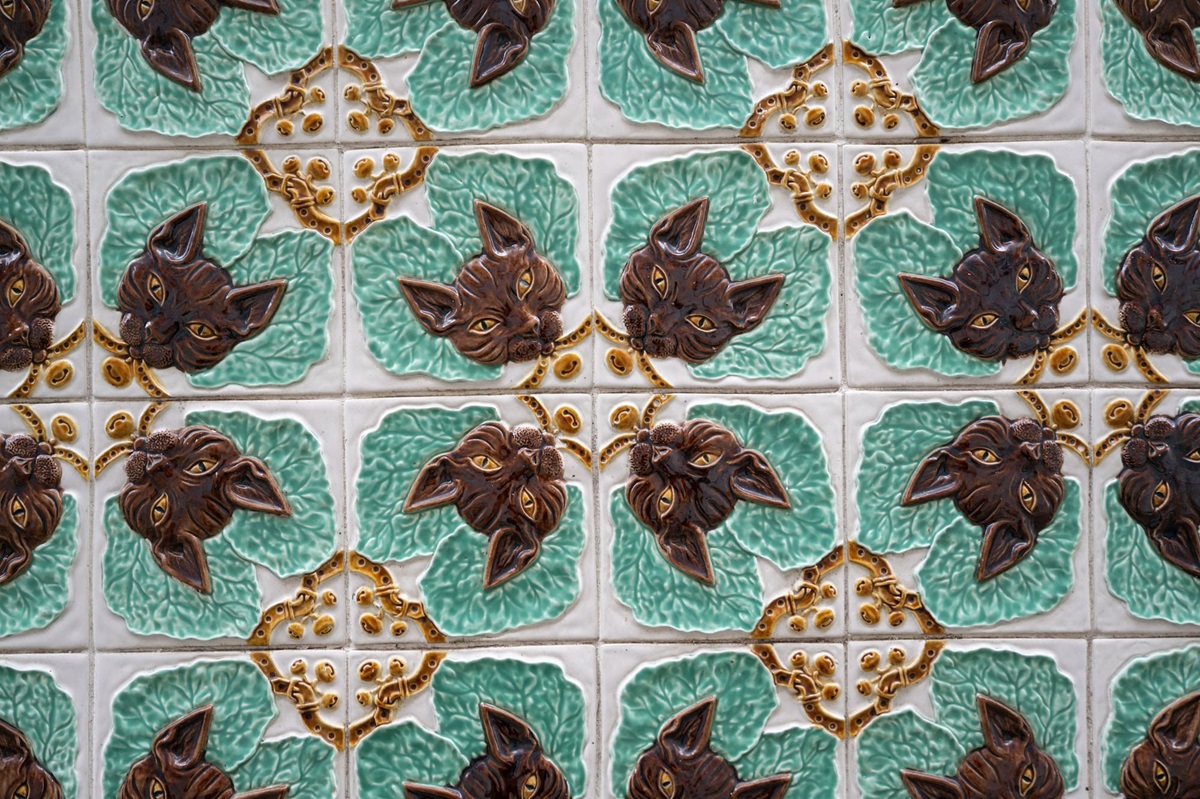azulejos com gatos